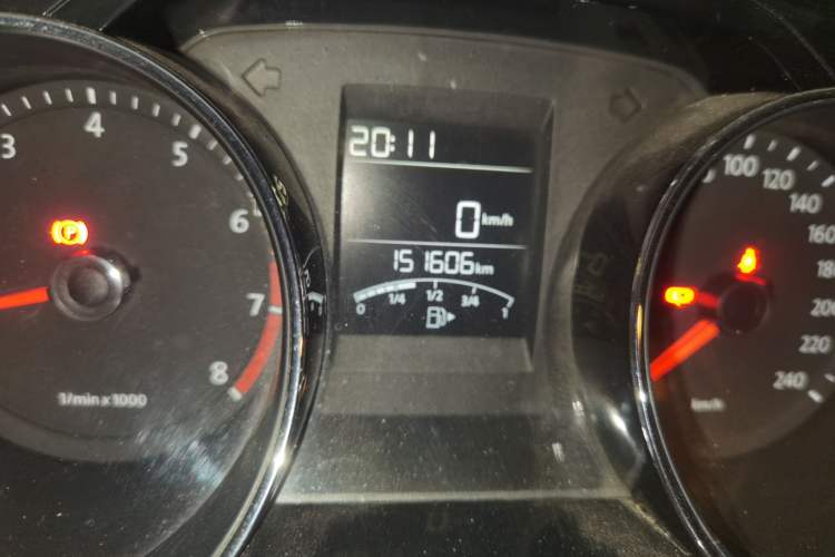 Used Volkswagen Bora 2014 1.6L Manual Comfort Model Odometer Close Up