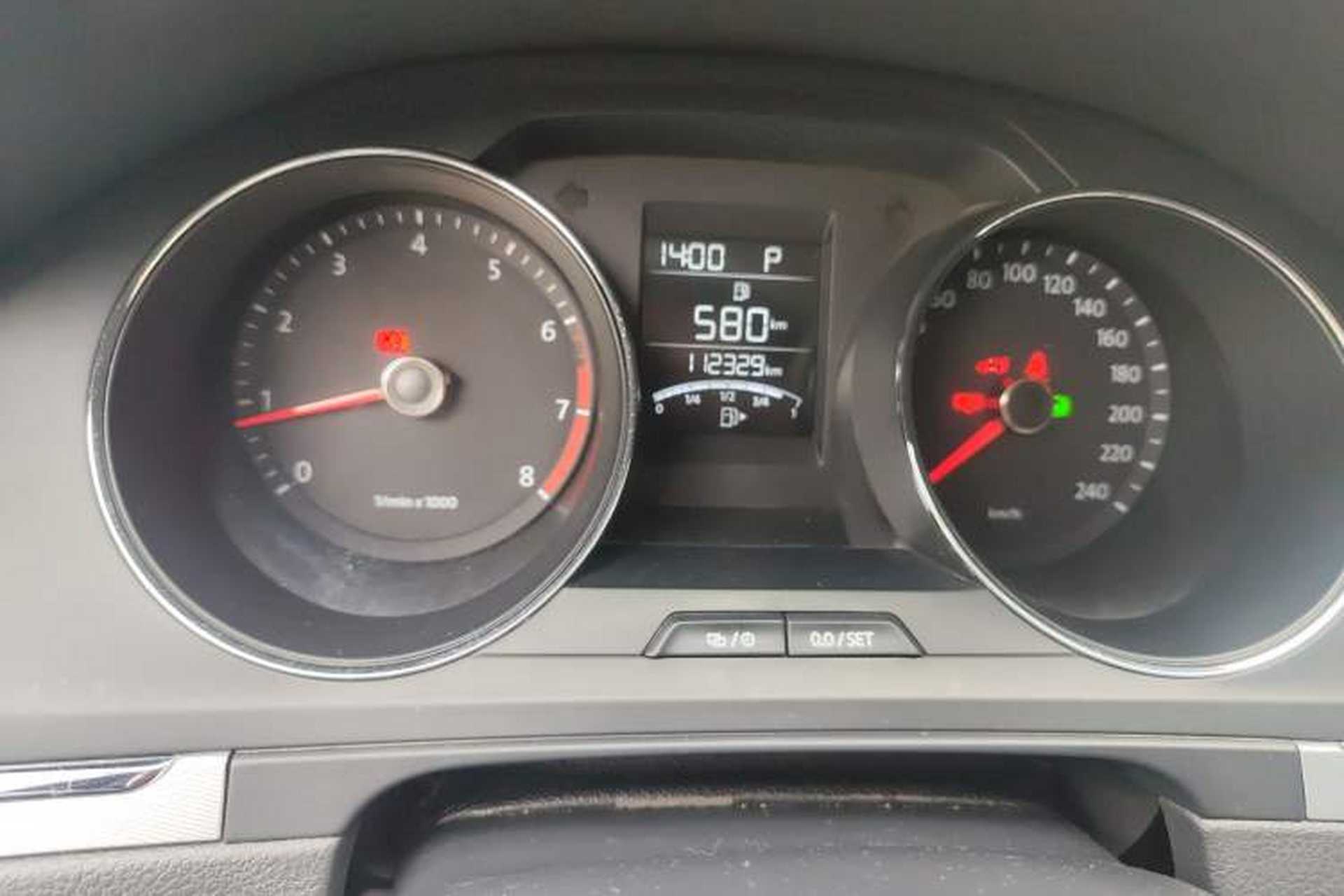 Used Volkswagen Bora 2014 1.6L Automatic Fashion Model Odometer Close Up