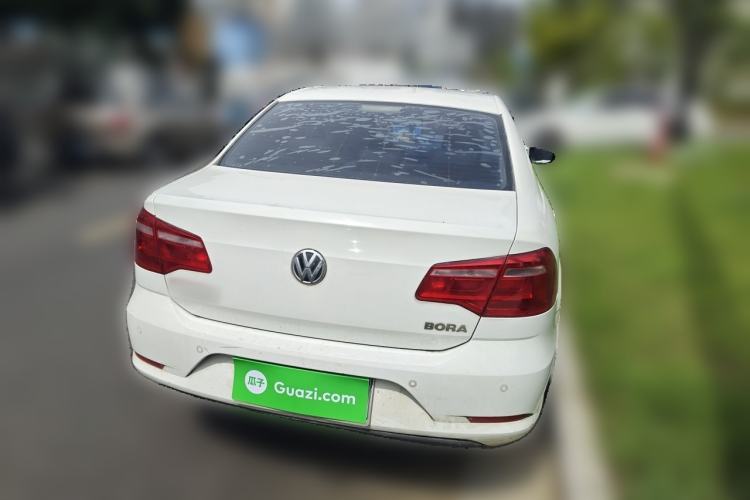 Used Volkswagen Bora 2014 1.6L Manual Comfort Model Rear