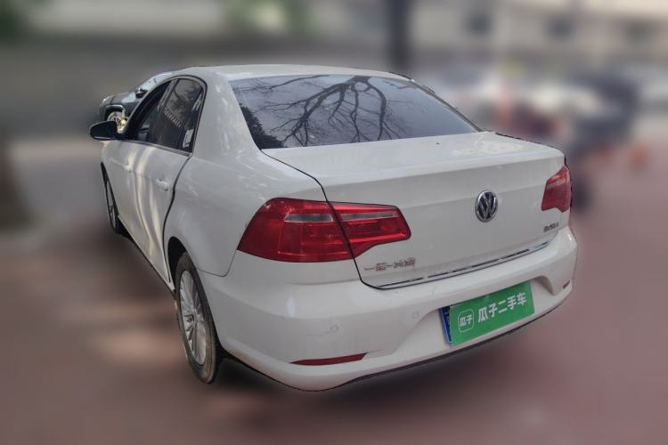 Used Volkswagen Bora 2014 1.6L Automatic Luxury Model Rear Left 45 Deg