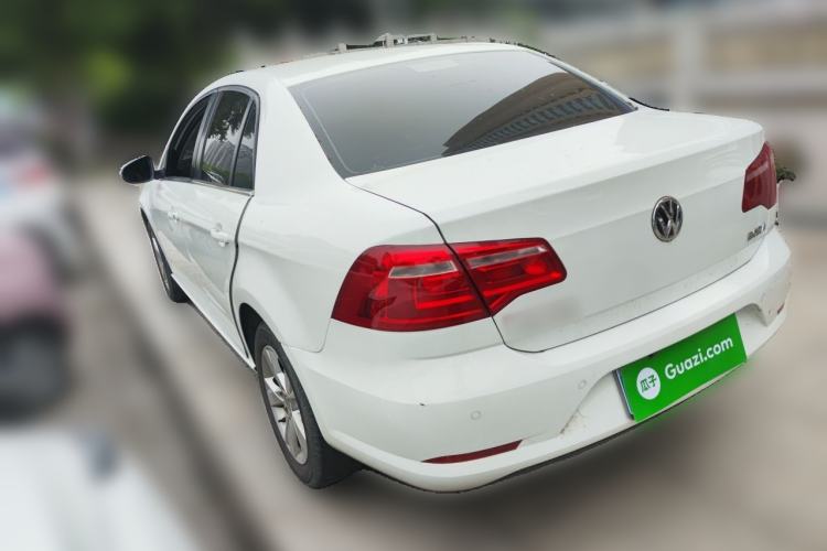 Used Volkswagen Bora 2014 1.6L Manual Comfort Model Rear Left 45 Deg
