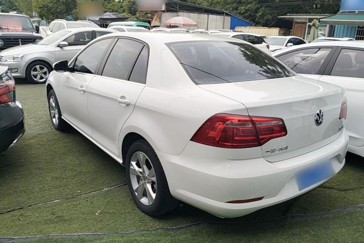 Used Volkswagen Bora 2014 1.6L Manual Comfort Model Rear Left 45 Deg