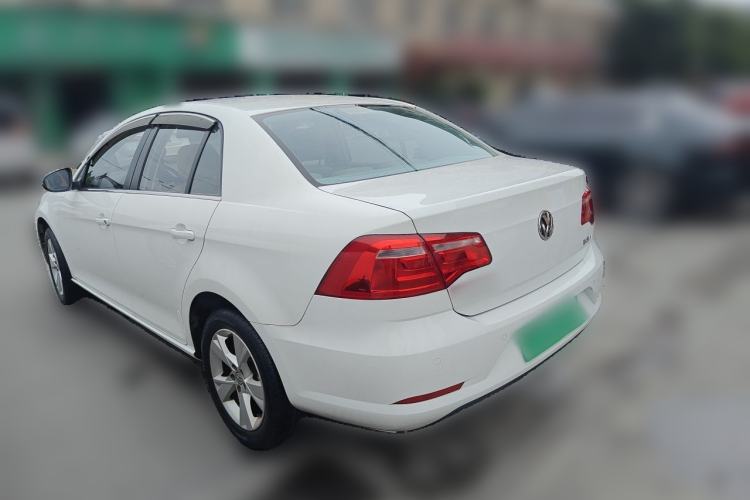 Used Volkswagen Bora 2014 1.6L Automatic Comfort Model Rear Left 45 Deg