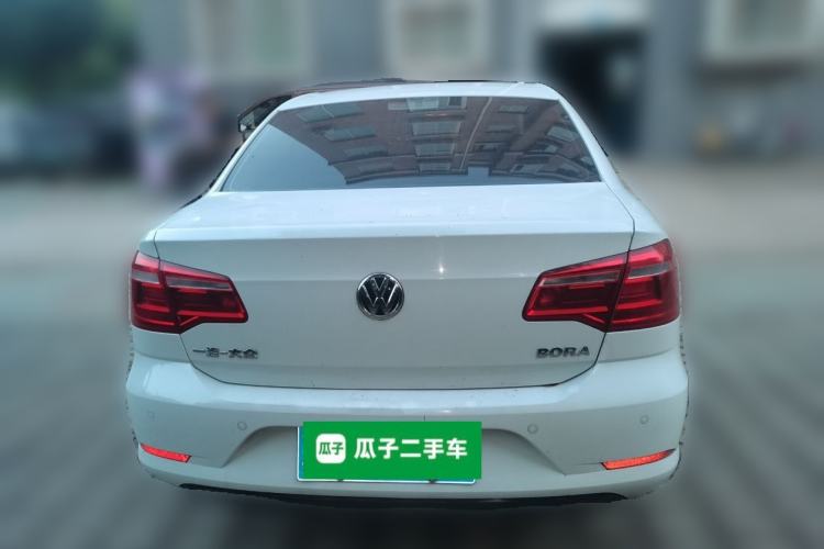Used Volkswagen Bora 2014 1.6L Manual Comfort Model Rear
