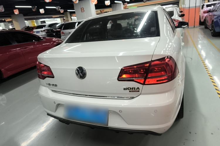 Used Volkswagen Bora 2014 1.4TSI Manual Sportline Rear