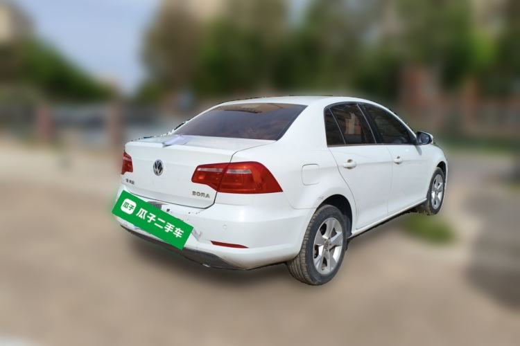 Used Volkswagen Bora 2014 1.6L Automatic Comfort Model Rear Right 45 Deg