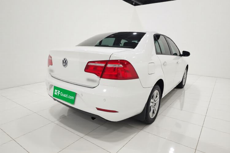 Used Volkswagen Bora 2014 1.6L Automatic Comfort Model Rear Right 45 Deg