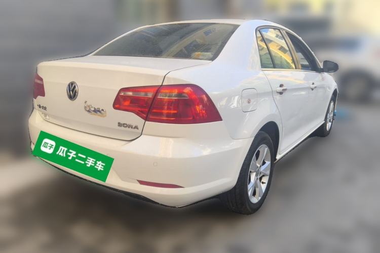 Used Volkswagen Bora 2014 1.6L Automatic Comfort Model Rear Right 45 Deg