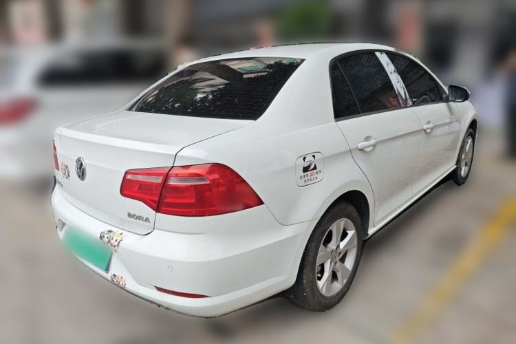 Used Volkswagen Bora 2014 1.6L Automatic Luxury Model Rear Right 45 Deg