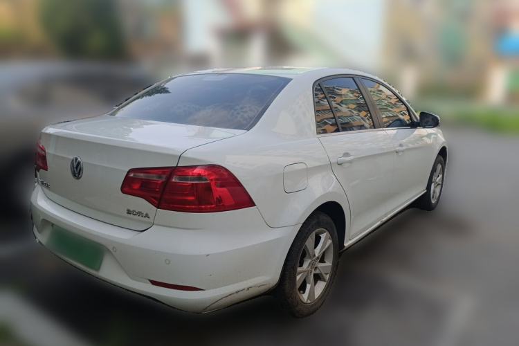Used Volkswagen Bora 2014 1.6L Automatic Comfort Model Rear Right 45 Deg