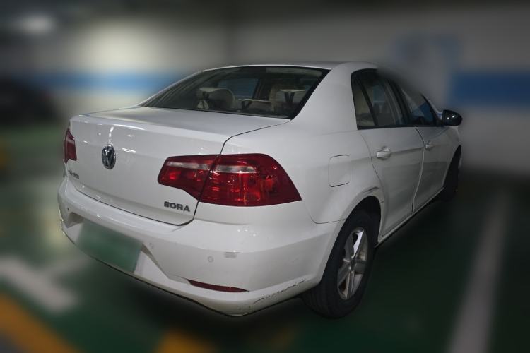 Used Volkswagen Bora 2014 1.6L Automatic Fashion Model Rear Right 45 Deg