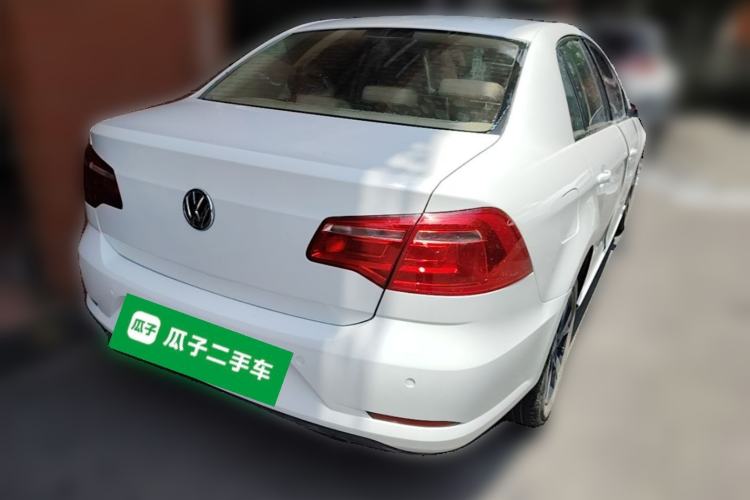 Used Volkswagen Bora 2014 1.6L Automatic Comfort Model Rear Right 45 Deg