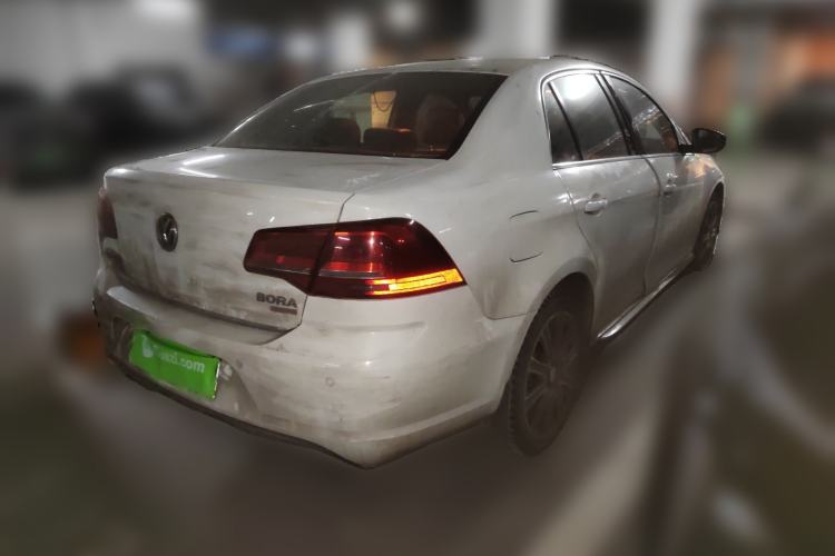Used Volkswagen Bora 2014 1.4TSI Manual Sportline Rear Right 45 Deg