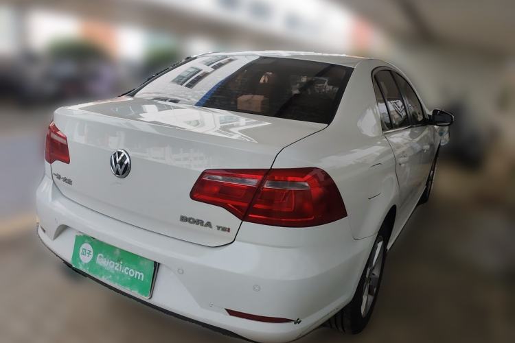 Used Volkswagen Bora 2014 1.4TSI Automatic Comfort Model Rear Right 45 Deg