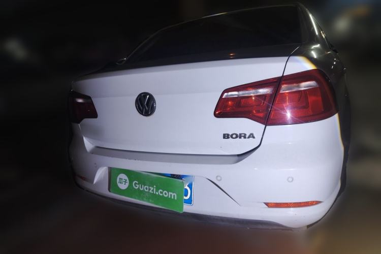 Used Volkswagen Bora 2014 1.6L Automatic Fashion Model Rear