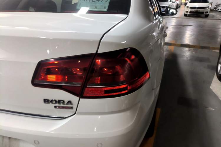 Used Volkswagen Bora 2014 1.4TSI Manual Sportline Right Rear Taillight