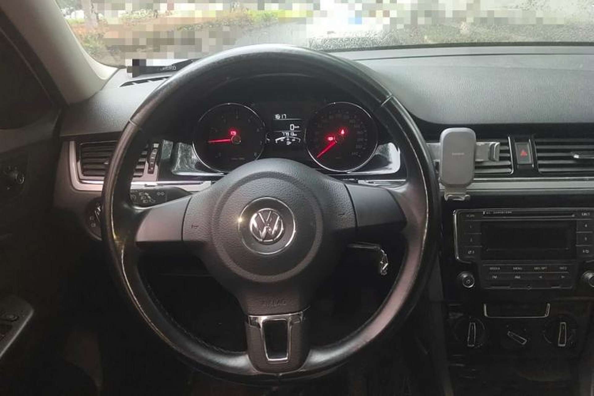 Used Volkswagen Bora 2014 1.6L Manual Comfort Model Steering Wheel
