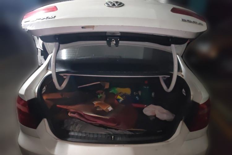 Used Volkswagen Bora 2014 1.6L Automatic Fashion Model Trunk