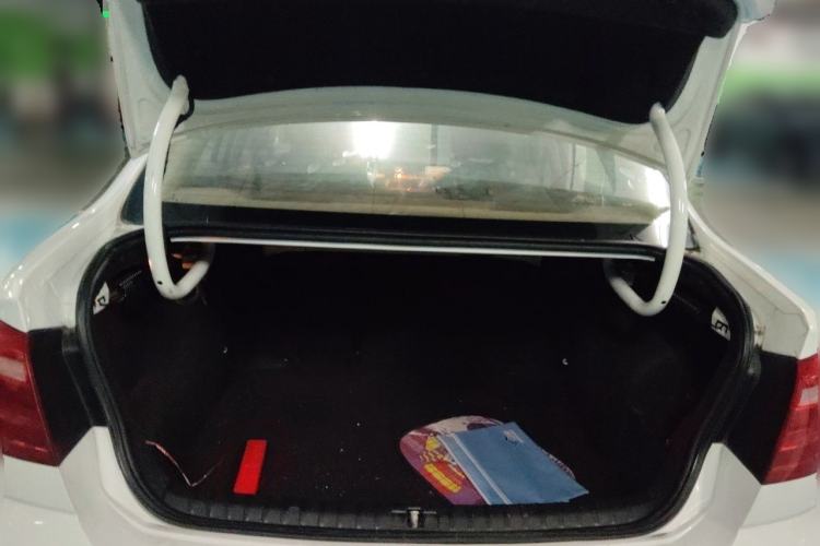 Used Volkswagen Bora 2014 1.6L Automatic Comfort Model Trunk