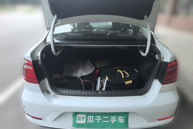 Used Volkswagen Bora 2014 1.6L Manual Comfort Model Trunk