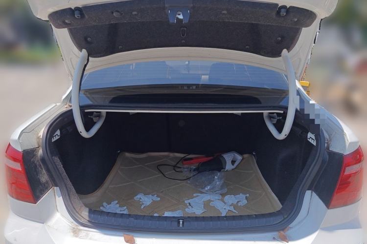Used Volkswagen Bora 2014 1.6L Automatic Comfort Model Trunk