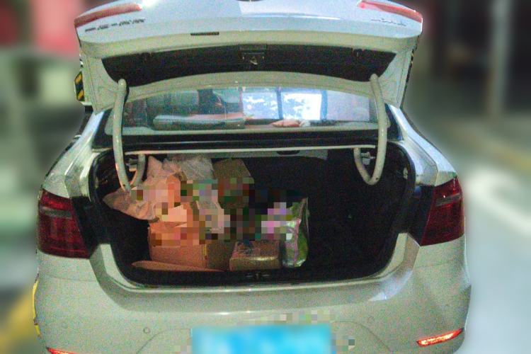 Used Volkswagen Bora 2014 1.6L Automatic Fashion Model Trunk