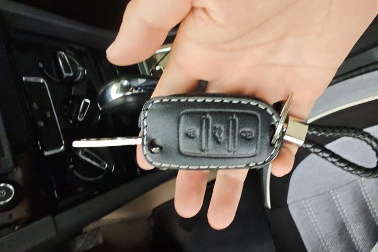 Used Volkswagen Bora 2014 1.6L Automatic Comfort Model Vehicle Key