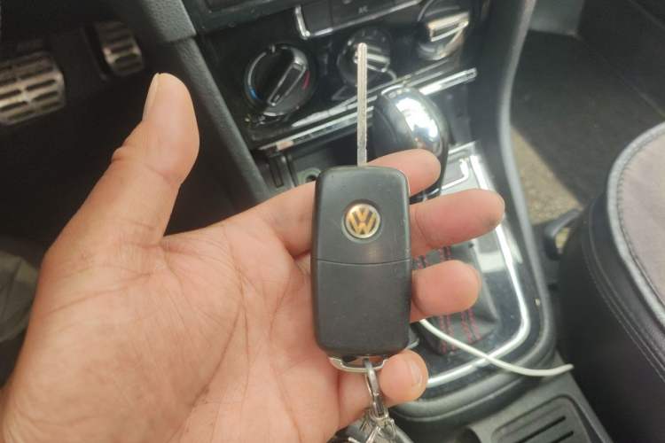 Used Volkswagen Bora 2014 1.4TSI Automatic Sportline Vehicle Key
