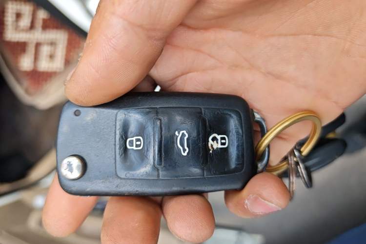 Used Volkswagen Bora 2014 1.4 TSI Manual Comfort Model Vehicle Key