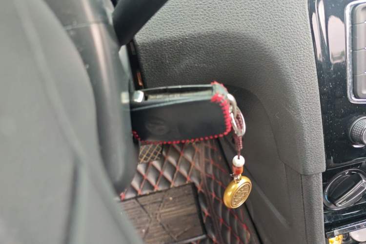 Used Volkswagen Bora 2014 1.6L Automatic Comfort Model Vehicle Key