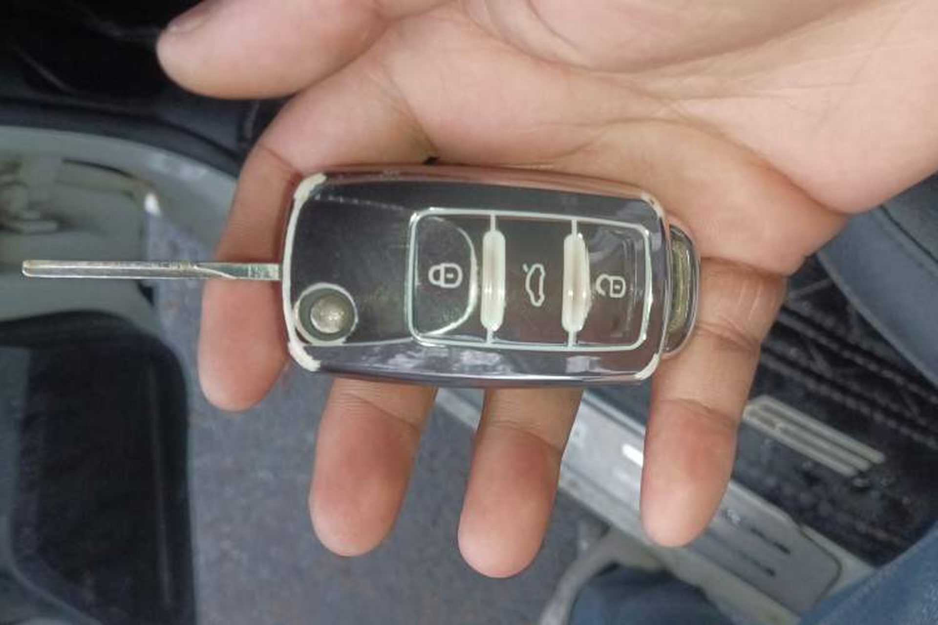 Used Volkswagen Bora 2014 1.6L Manual Fashion Edition Vehicle Key