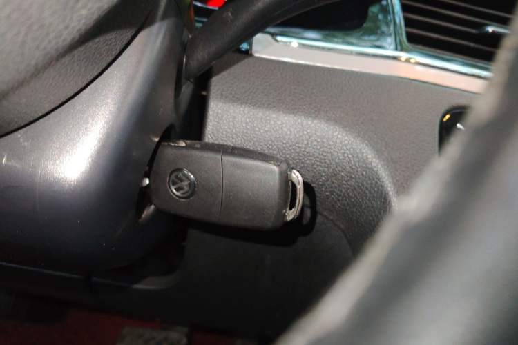 Used Volkswagen Bora 2014 1.6L Automatic Comfort Model Vehicle Key