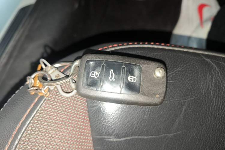 Used Volkswagen Bora 2014 1.4TSI Manual Sportline Vehicle Key