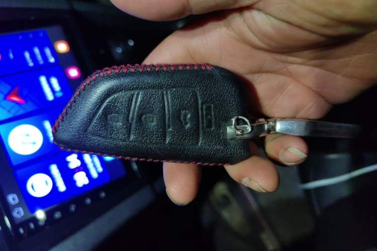 Used Volkswagen Bora 2014 1.6L Automatic Luxury Model Vehicle Key