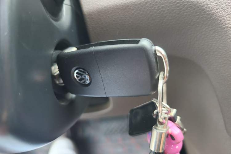 Used Volkswagen Bora 2014 1.6L Automatic Comfort Model Vehicle Key
