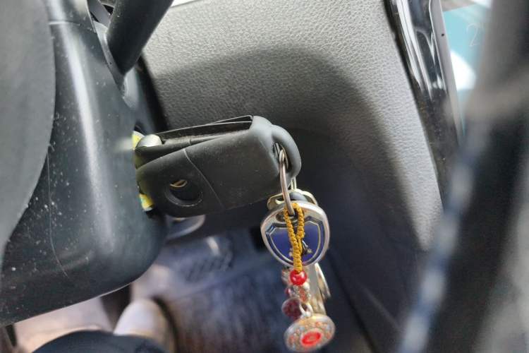 Used Volkswagen Bora 2014 1.6L Automatic Comfort Model Vehicle Key