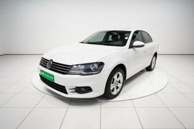 Ojetý Volkswagen Bora 2014 1.4TSI Automatic Comfort Model