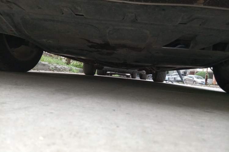 Used Volkswagen Bora 2014 1.6L Manual Comfort Model Chassis Front