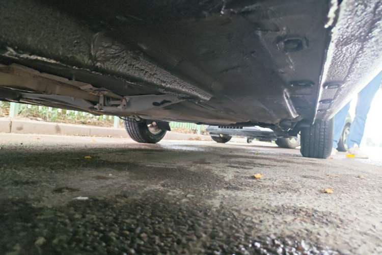 Used Volkswagen Bora 2014 1.6L Automatic Fashion Model Chassis Front Left