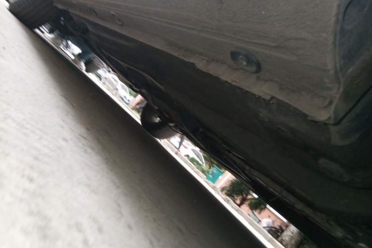 Used Volkswagen Bora 2014 1.6L Manual Comfort Model Chassis Front Right