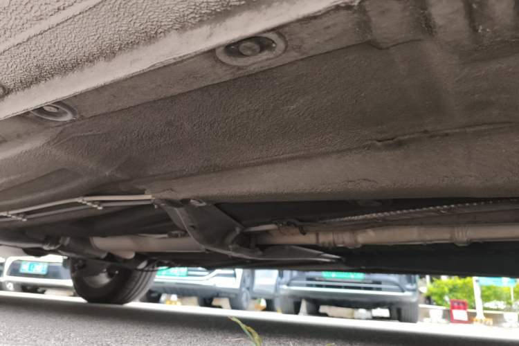 Used Volkswagen Bora 2014 1.6L Automatic Comfort Model Chassis Front Right