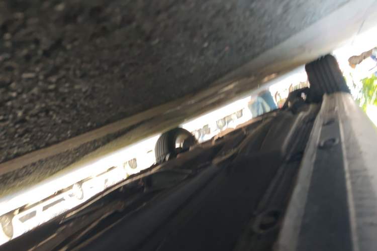 Used Volkswagen Bora 2014 1.6L Automatic Comfort Model Chassis Front Right