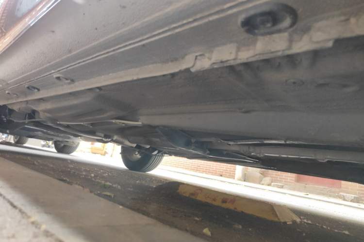 Used Volkswagen Bora 2014 1.6L Automatic Fashion Model Chassis Front Right