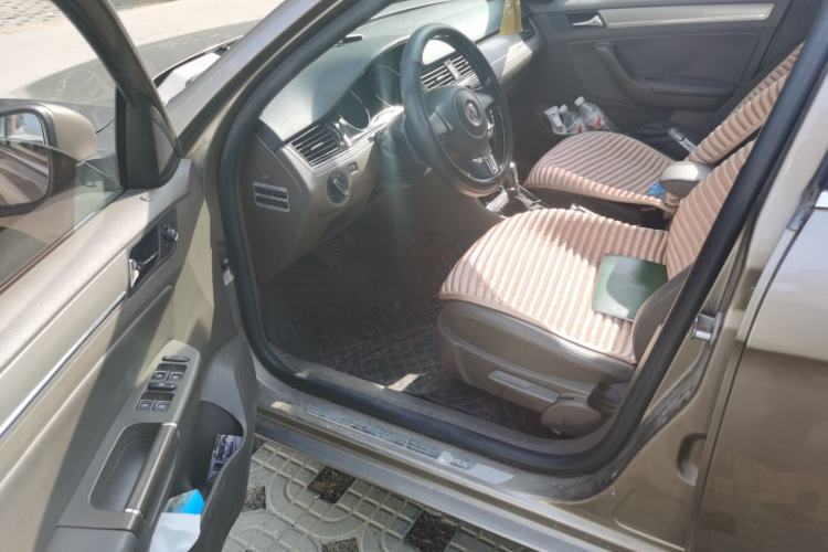 Used Volkswagen Bora 2014 1.6L Automatic Comfort Model Driver Seat