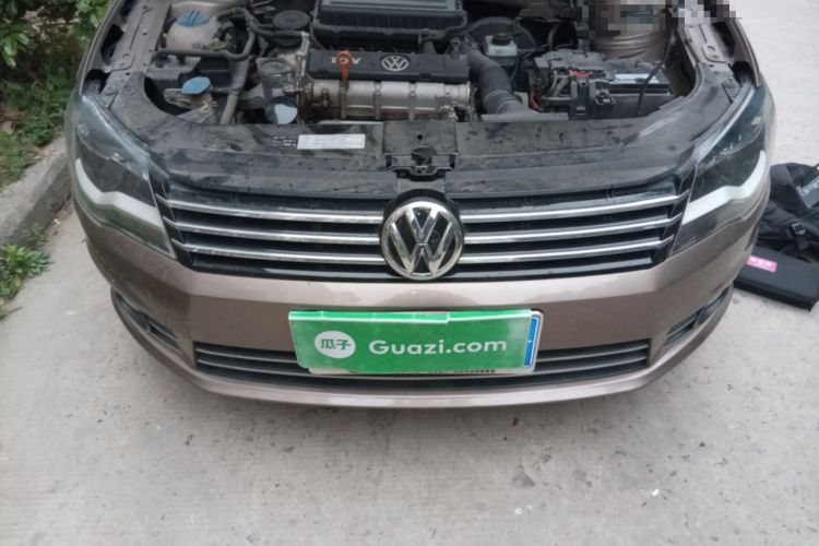 Used Volkswagen Bora 2014 1.6L Manual Comfort Model Engine Bay