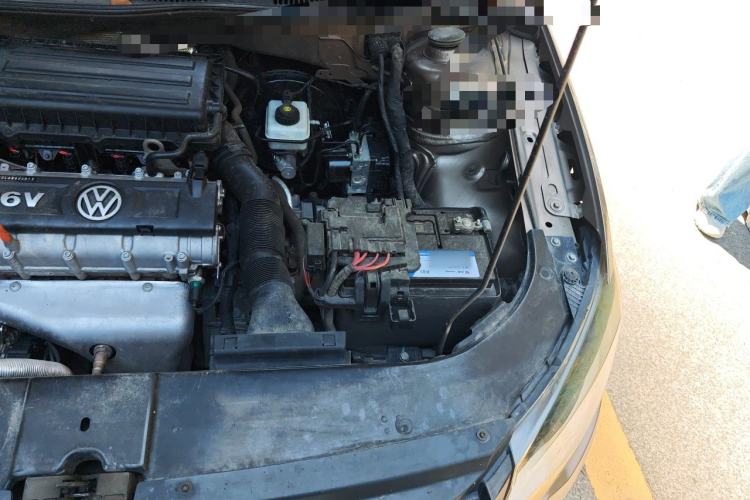 Used Volkswagen Bora 2014 1.6L Automatic Comfort Model Engine Bay Left