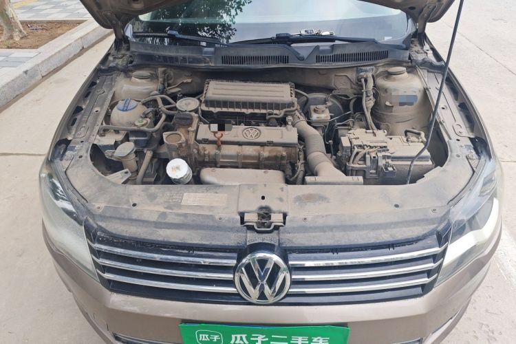 Used Volkswagen Bora 2014 1.6L Automatic Comfort Model Engine Bay