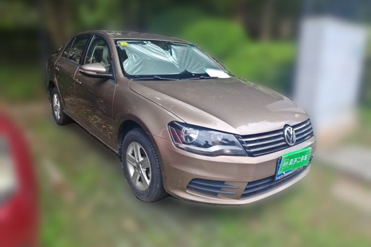Used Volkswagen Bora 2014 1.6L Automatic Fashion Model Exterior 2