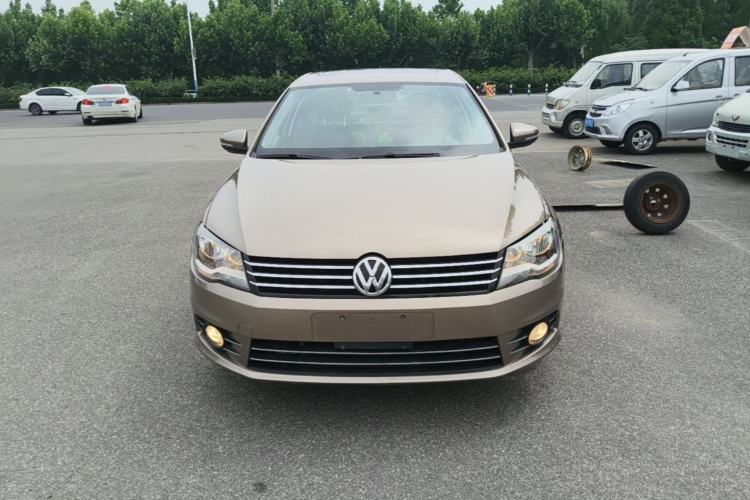 Used Volkswagen Bora 2014 1.6L Manual Comfort Model Front