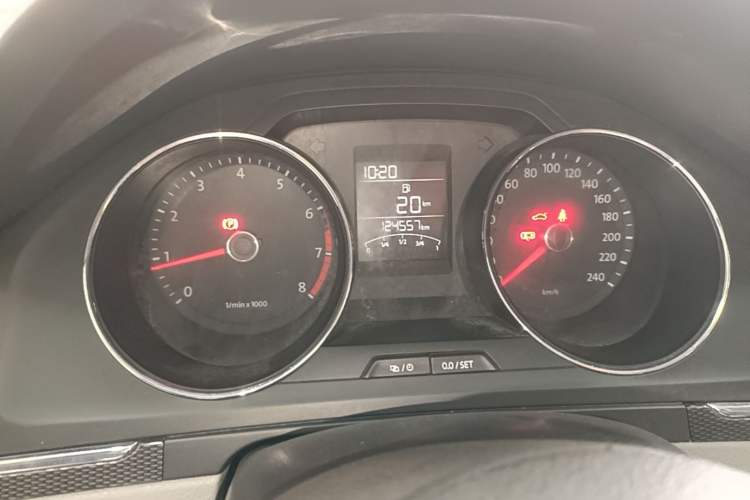 Used Volkswagen Bora 2014 1.6L Manual Fashion Edition Instrument Cluster